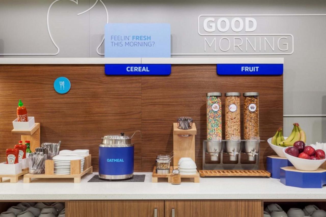 Holiday Inn Express & Suites Nevada By Ihg Ngoại thất bức ảnh