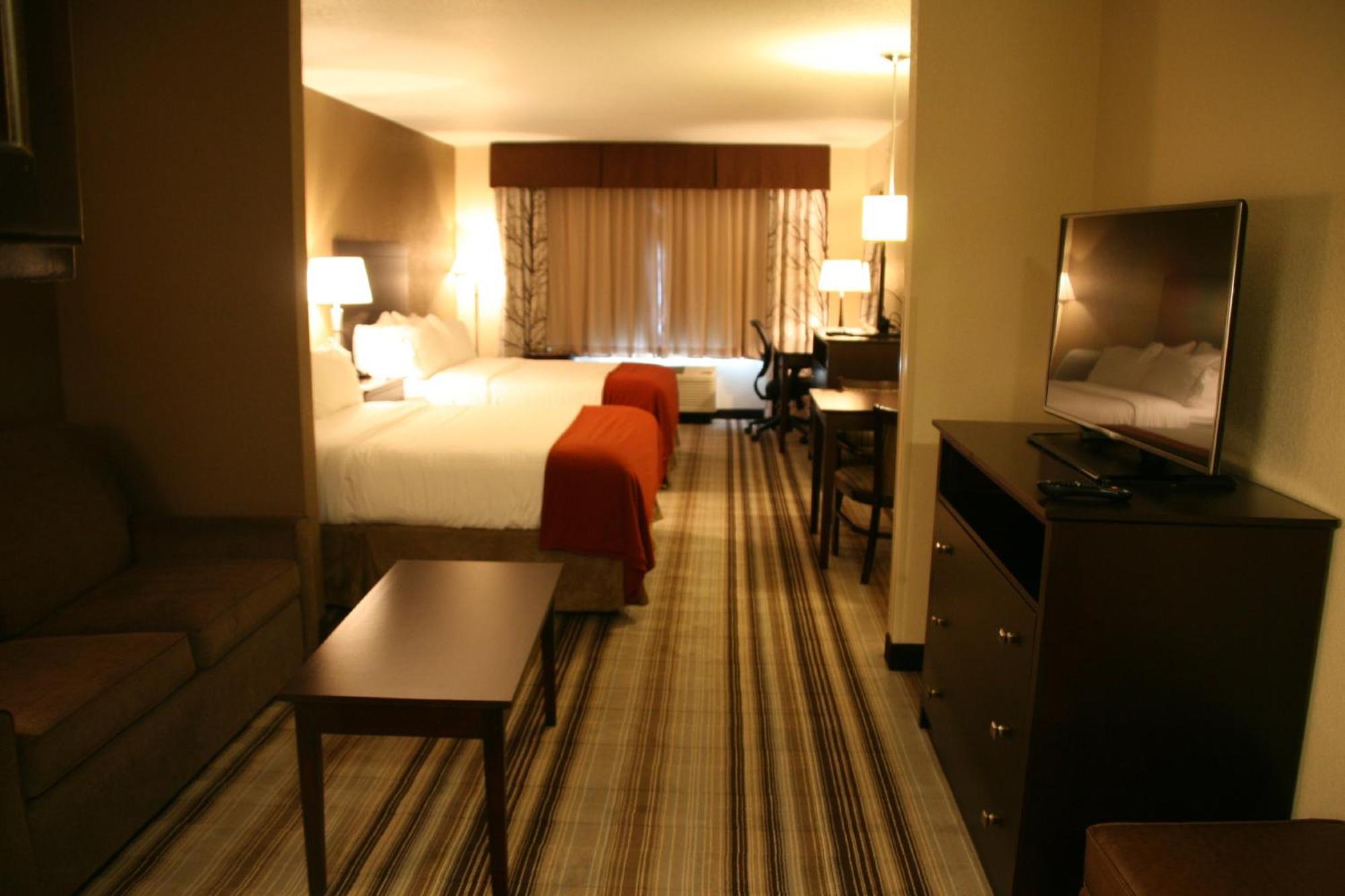 Holiday Inn Express & Suites Nevada By Ihg Ngoại thất bức ảnh