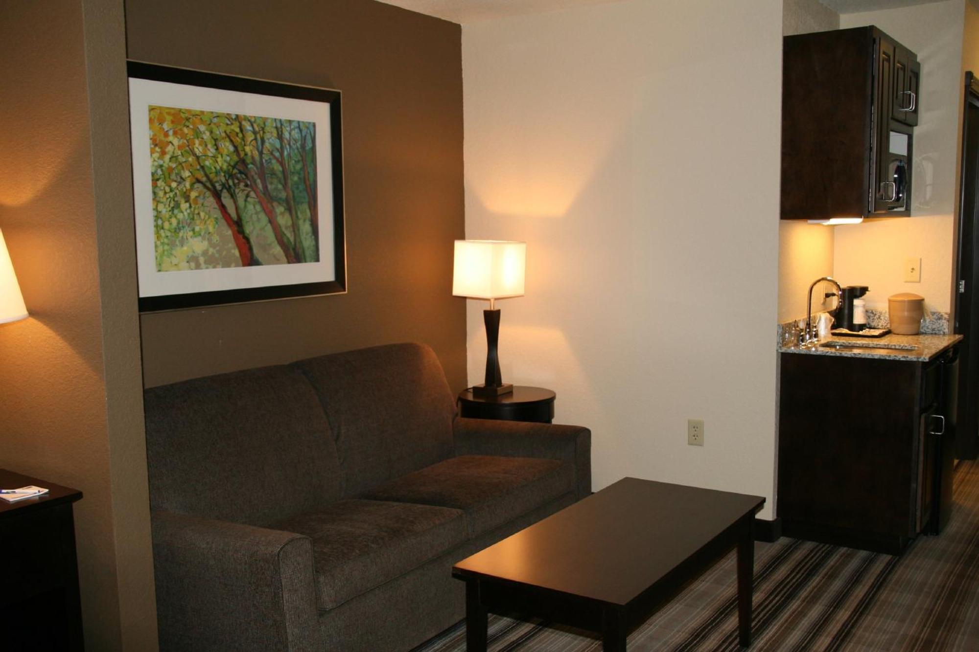 Holiday Inn Express & Suites Nevada By Ihg Ngoại thất bức ảnh