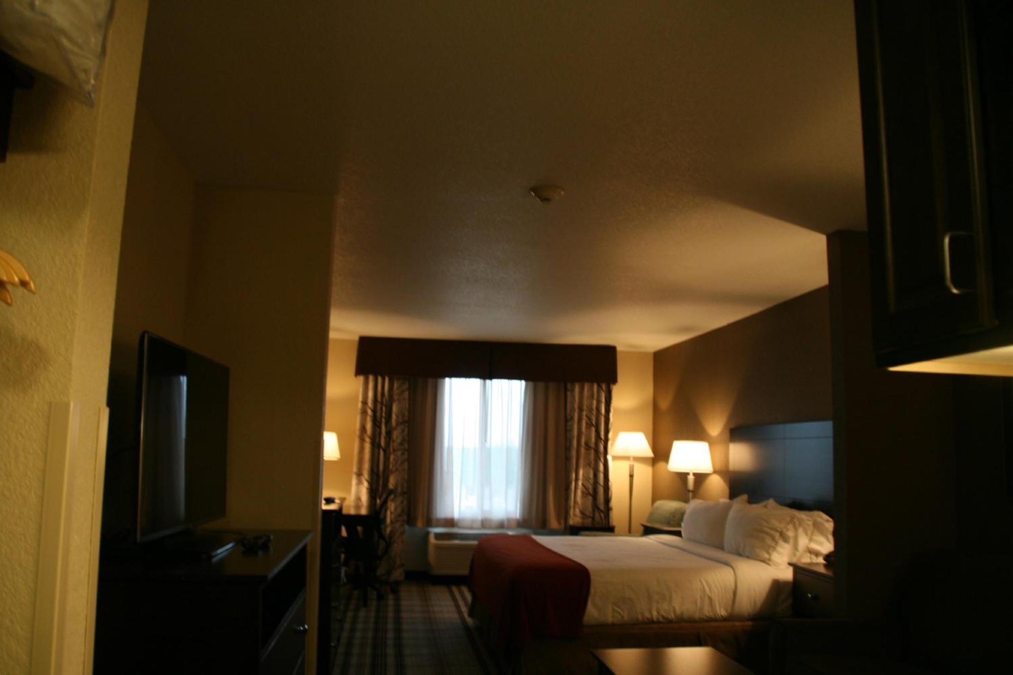 Holiday Inn Express & Suites Nevada By Ihg Ngoại thất bức ảnh