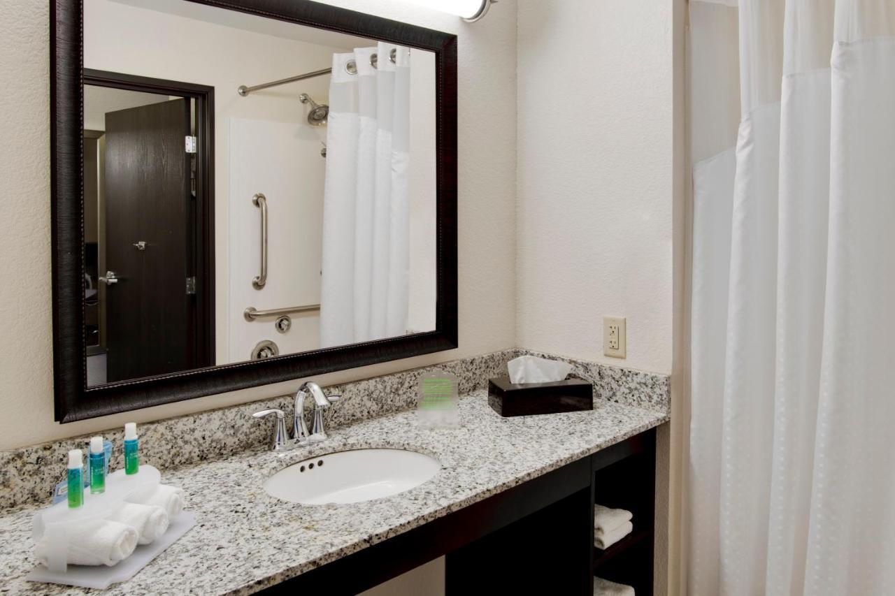 Holiday Inn Express & Suites Nevada By Ihg Ngoại thất bức ảnh