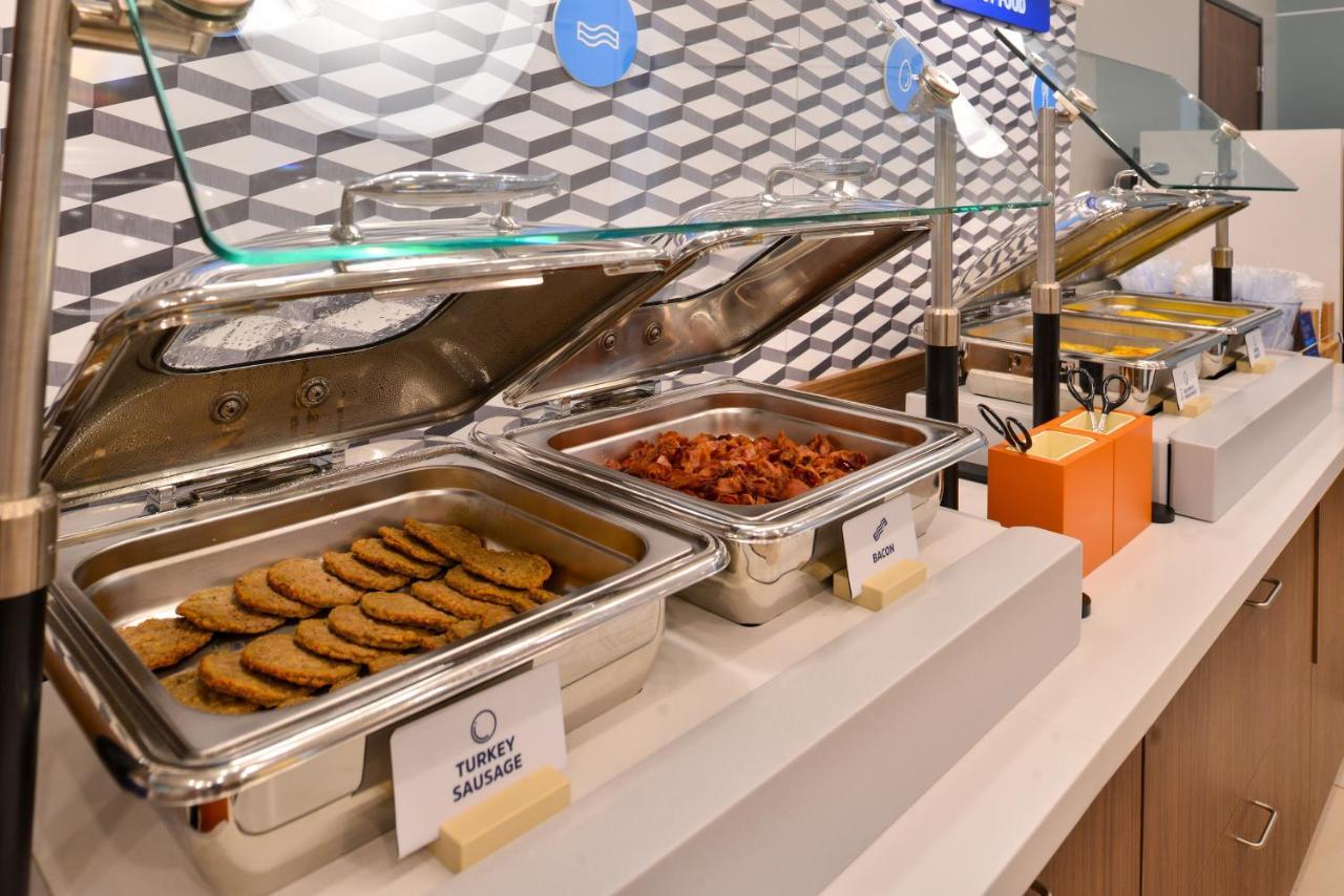 Holiday Inn Express & Suites Nevada By Ihg Ngoại thất bức ảnh
